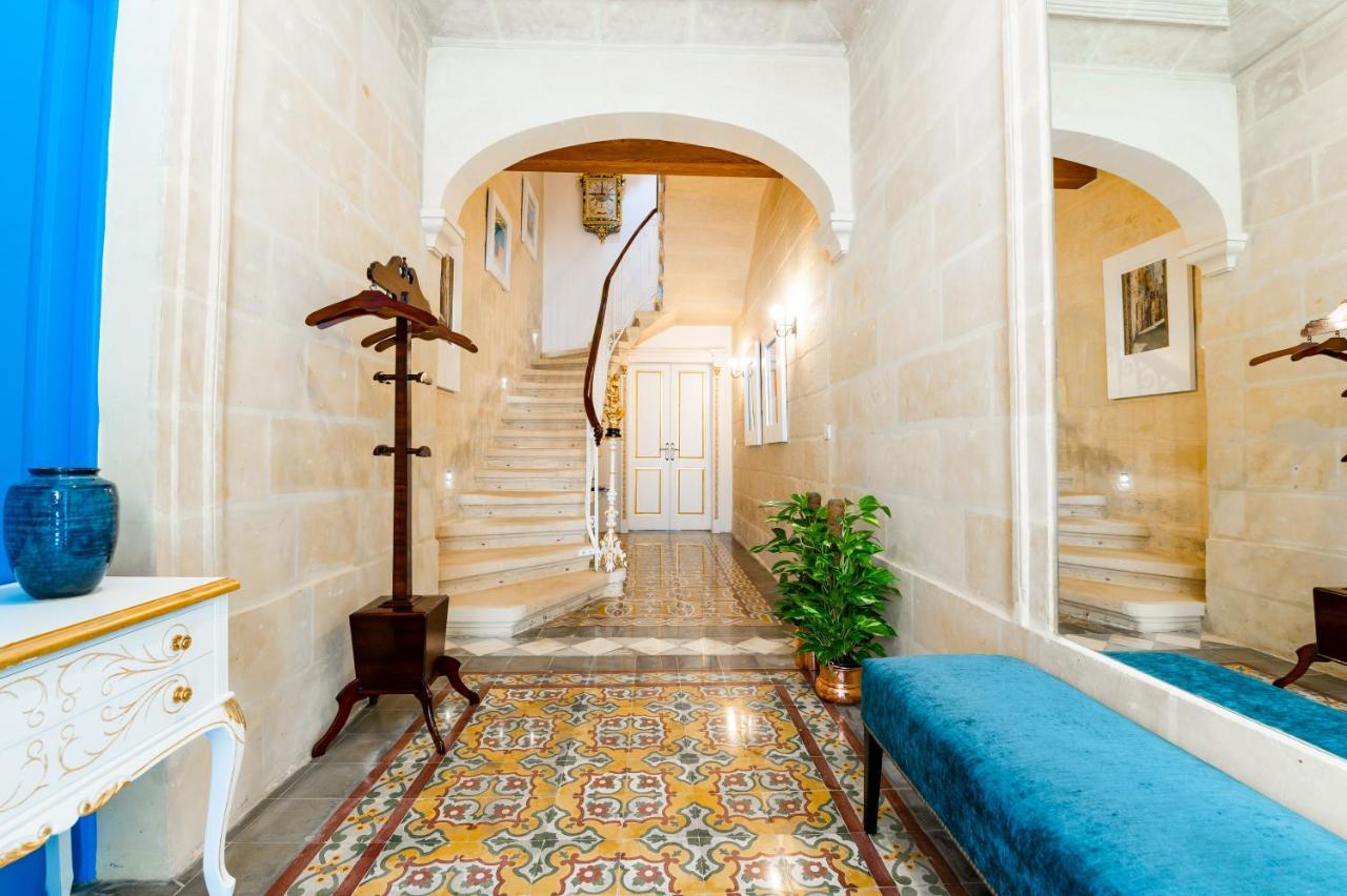 Hotel Monreal Boutique Townhouse - R024Rm3 Paola Exterior foto